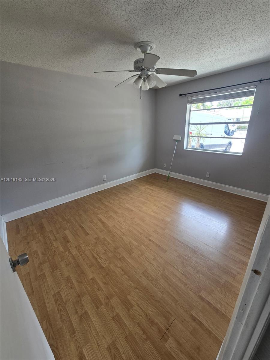 4802 Gladiator Cir, Green Acres FL 33463 photo 4
