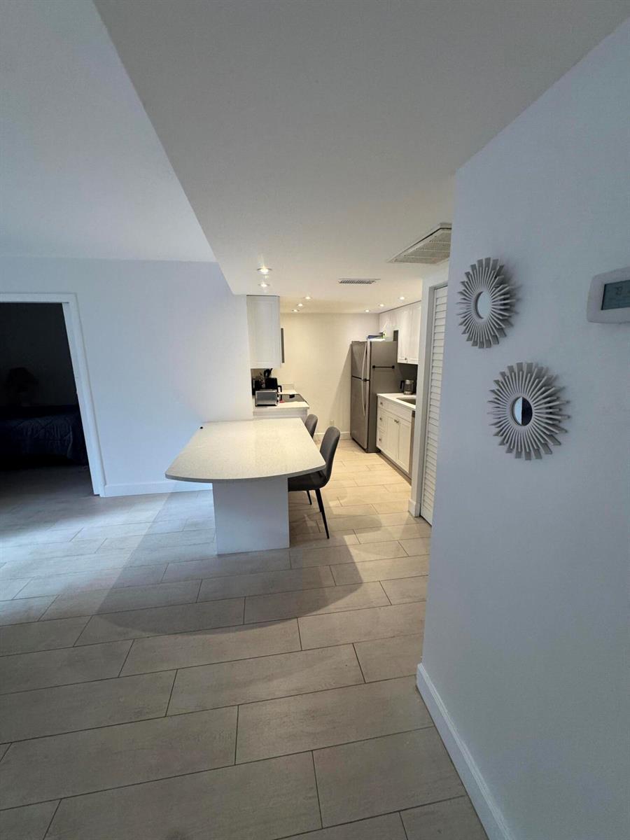 612 Executive Center Drive # 102, West Palm Beach FL 33401