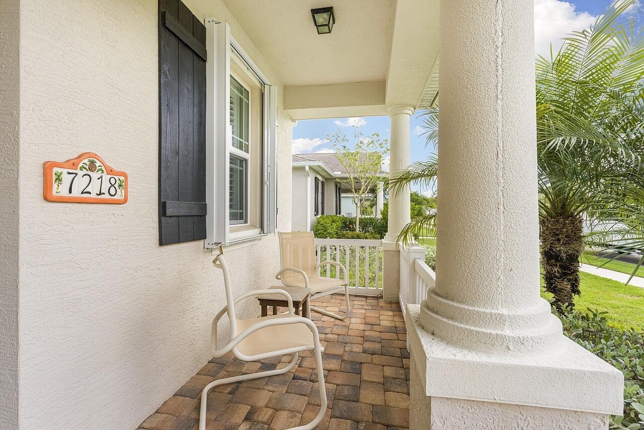 7218 E Village Square, Vero Beach FL 32966 photo 3