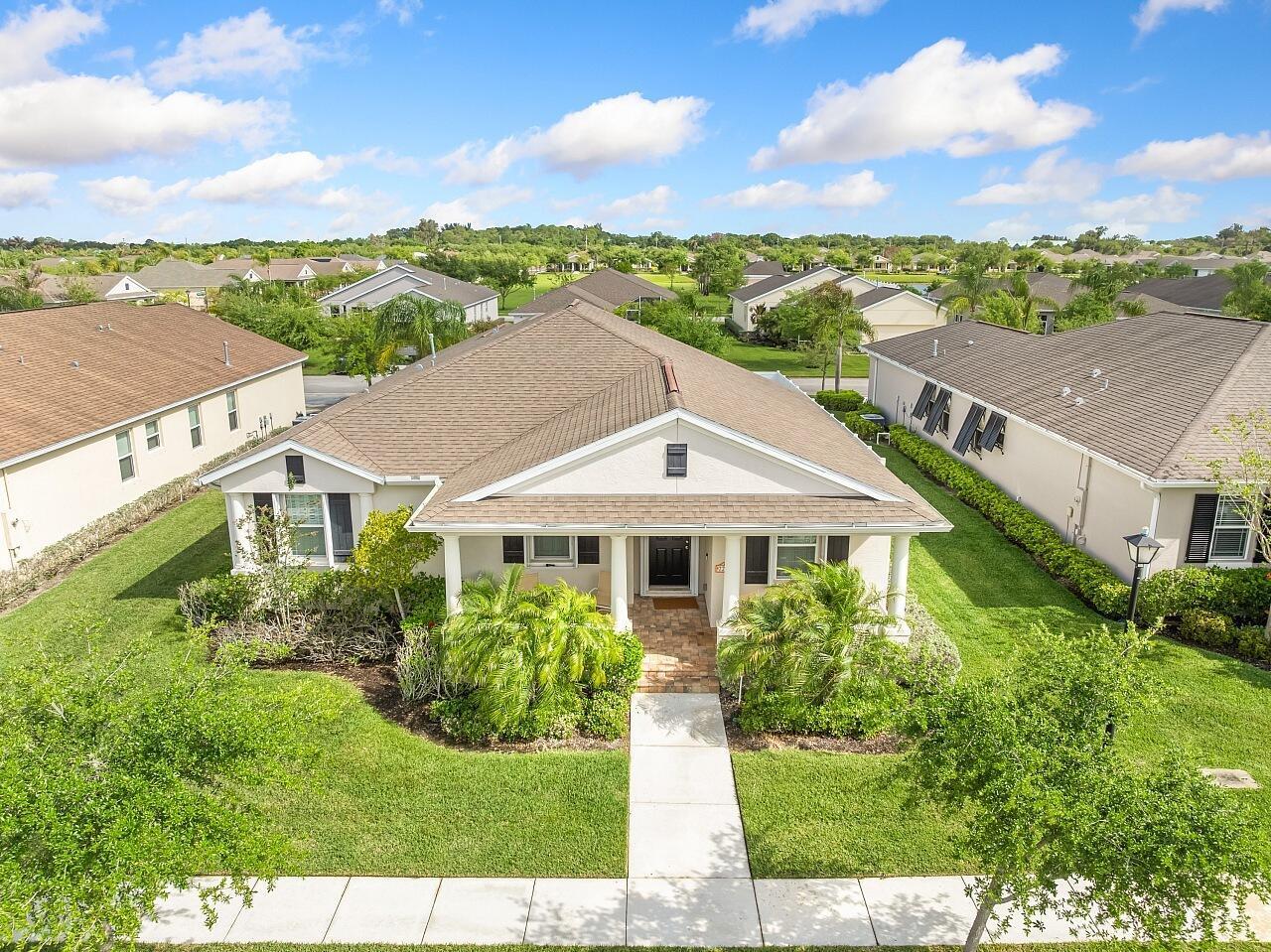 7218 E Village Square, Vero Beach FL 32966