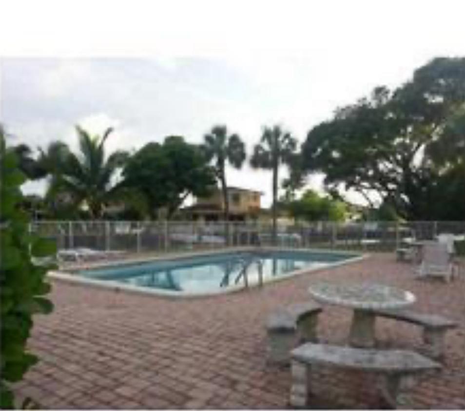 151 SE 6th Avenue # 12, Pompano Beach FL 33060 photo 4