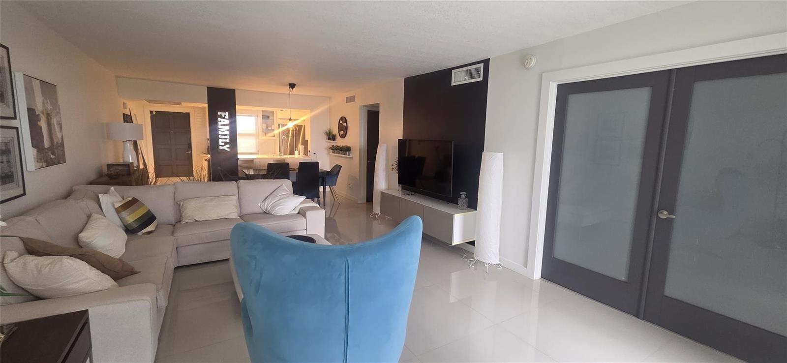 2671 S Course Drive # 806, Pompano Beach FL 33069 photo 4