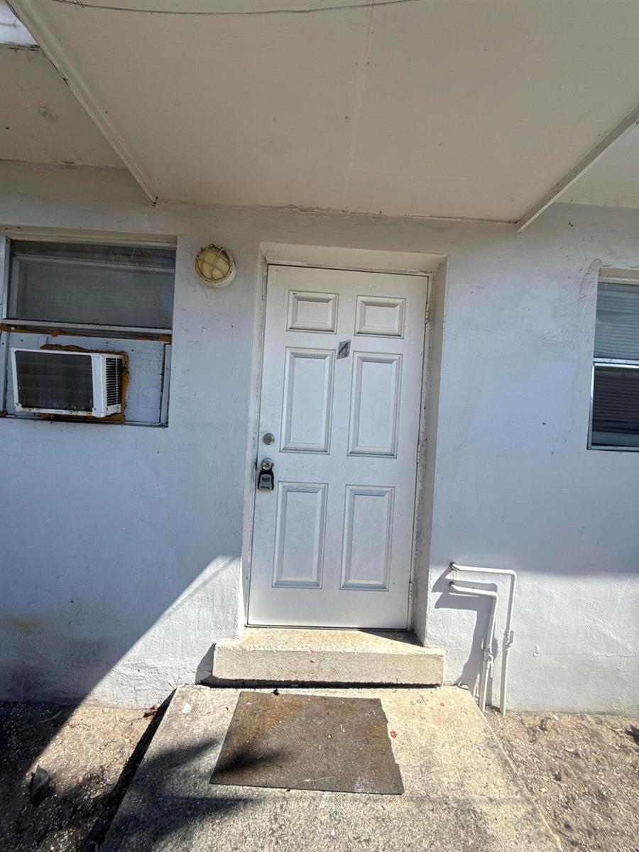 720 SW 7th Street # 4, Dania Beach FL 33004 photo 4