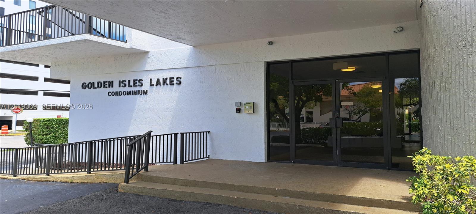 1900 Diana Dr # 3E, Hallandale Beach FL 33009 photo 3