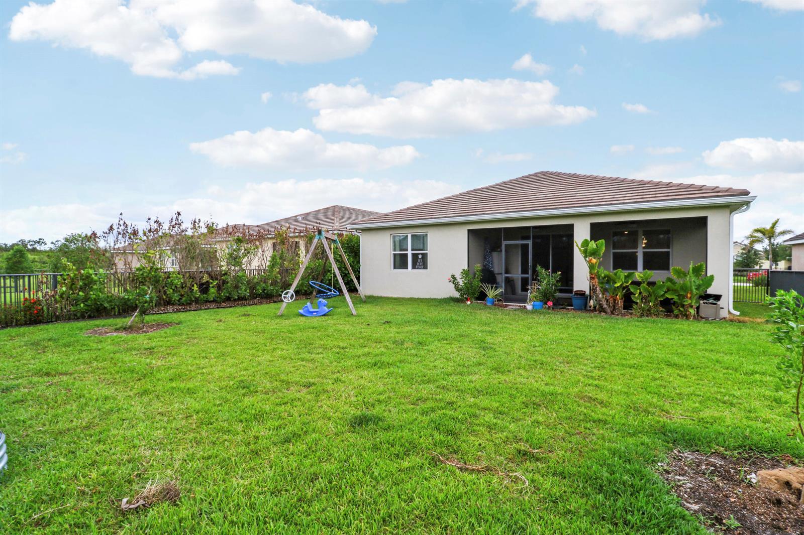 10511 SW Toren Way, Port St. Lucie FL 34987 photo 5