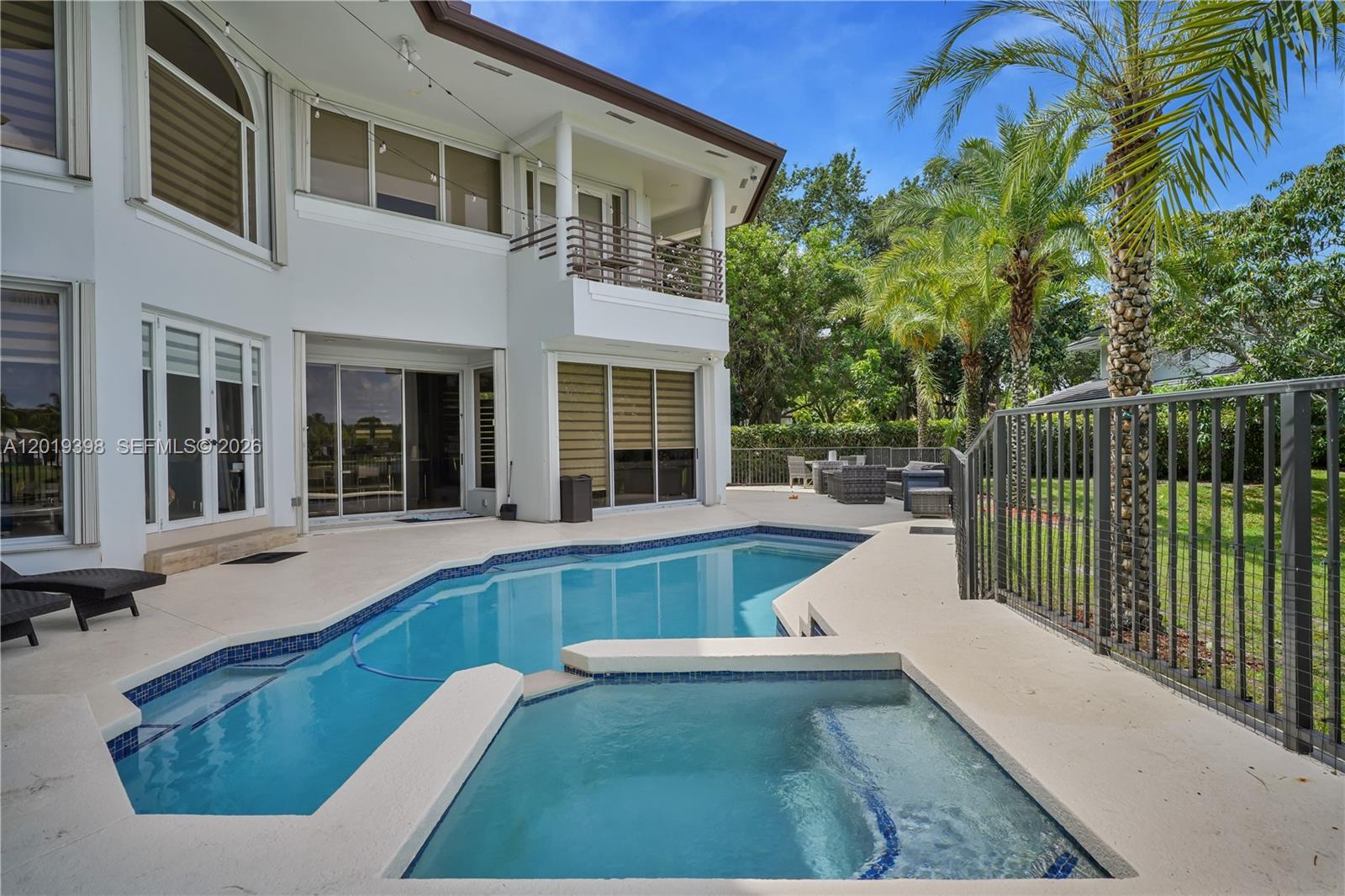 14332 Ardoch Pl, Miami Lakes FL 33016 photo 4