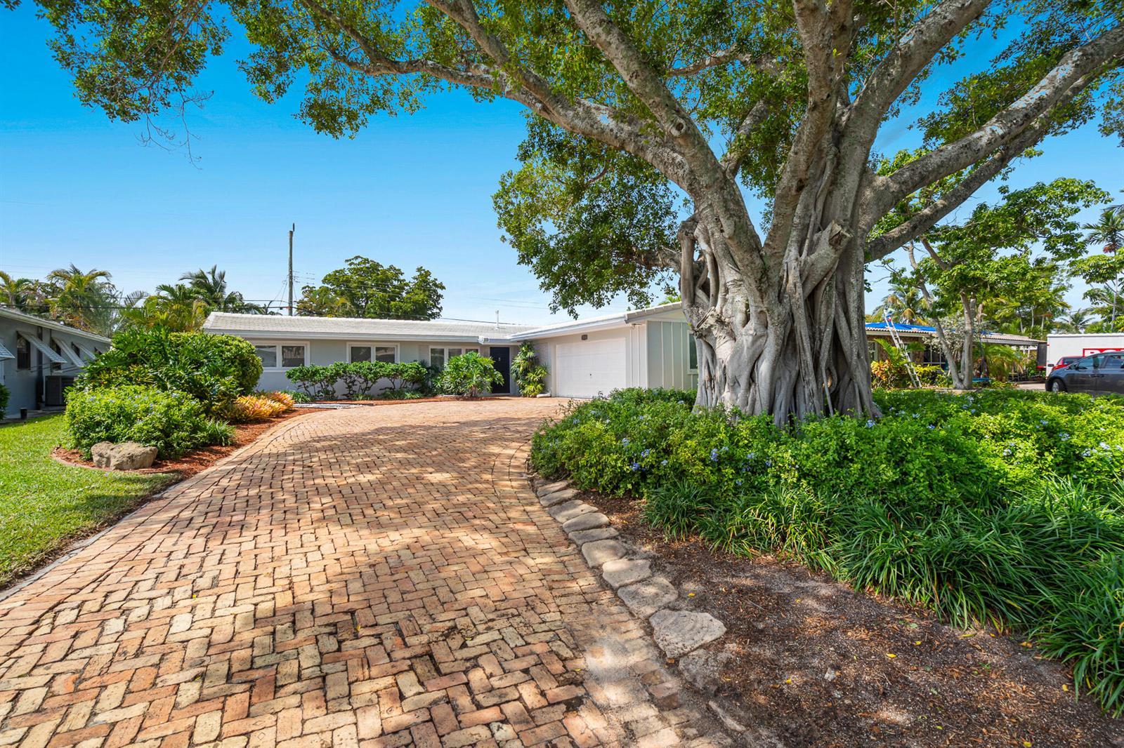 2110 NE 55th Street, Fort Lauderdale FL 33308 photo 3