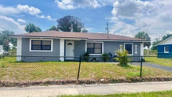 113 Hilton Drive, Fort Pierce FL 34946