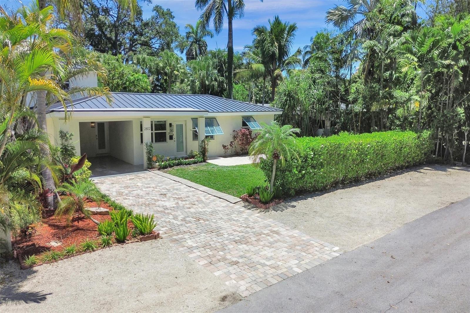 2802 NE 15th Avenue, Wilton Manors FL 33334 photo 2