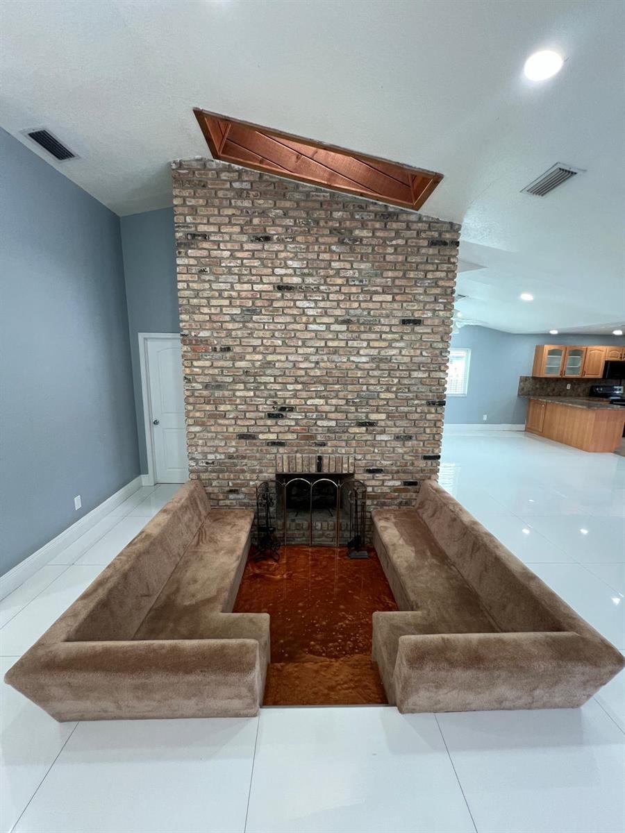 7099 NW 48th Court, Lauderhill FL 33319 photo 5