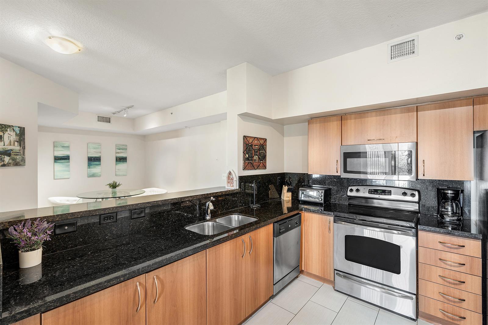 255 NE 3rd Avenue # 2503, Delray Beach FL 33444 photo 4