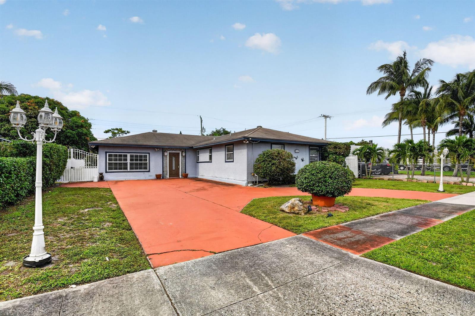 4033 Kent Avenue, FL 33461 photo 3