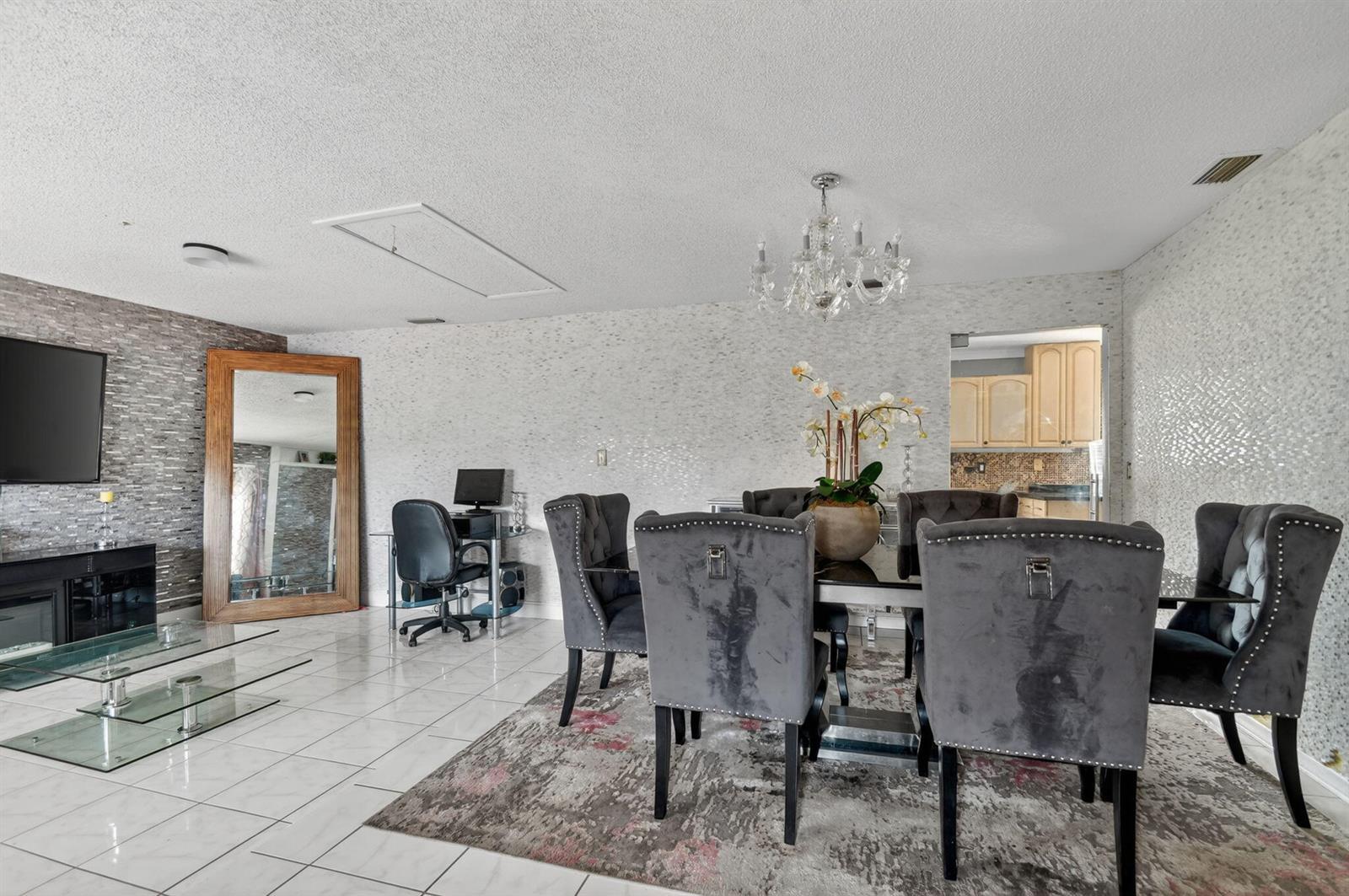 4033 Kent Avenue, FL 33461 photo 5