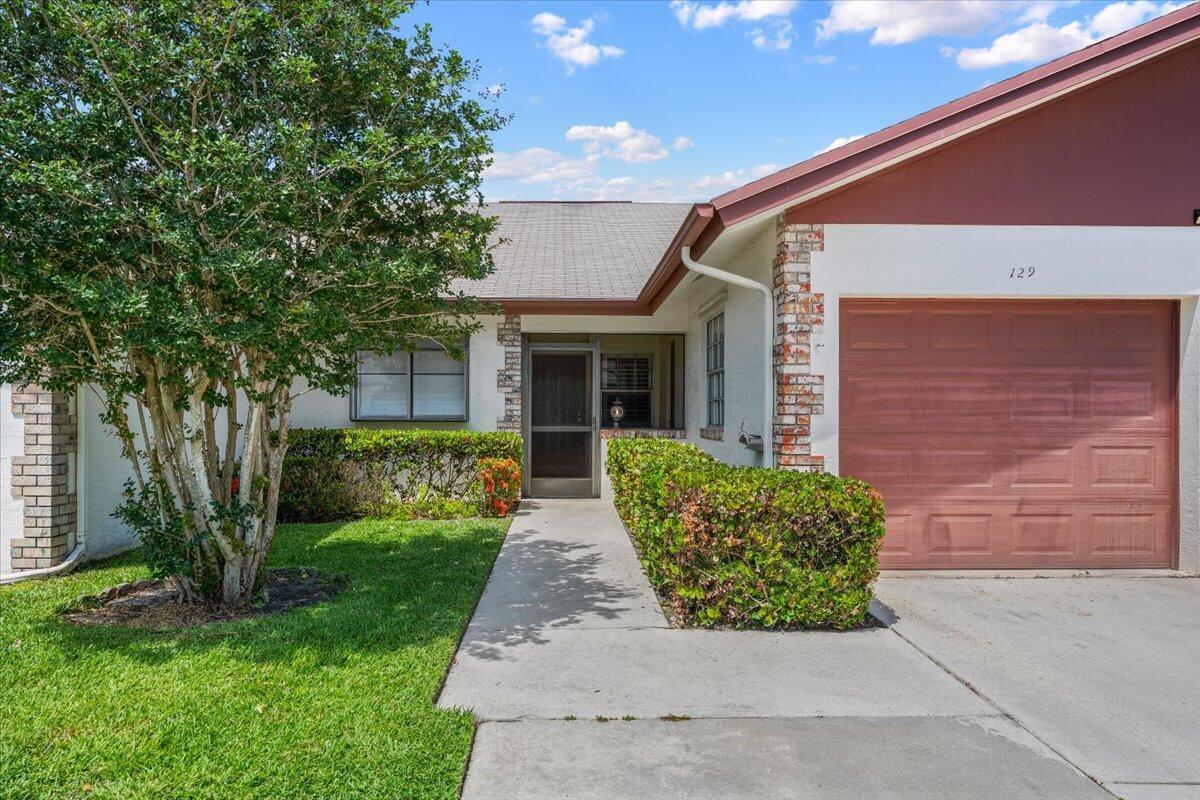 129 Moccasin Trail S, Jupiter FL 33458 photo 3