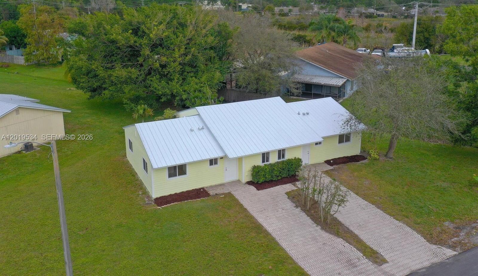 4667 SE Salvatori Rd # 4667, Stuart FL 34997