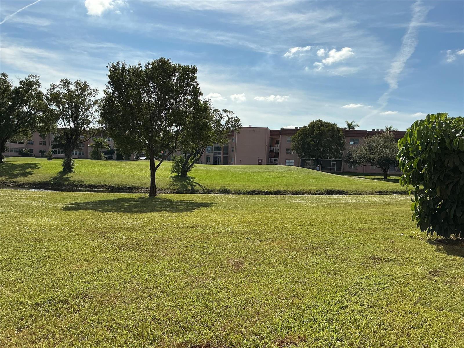 9481 Sunrise Lakes Boulevard # 102, Sunrise FL 33322 photo 2