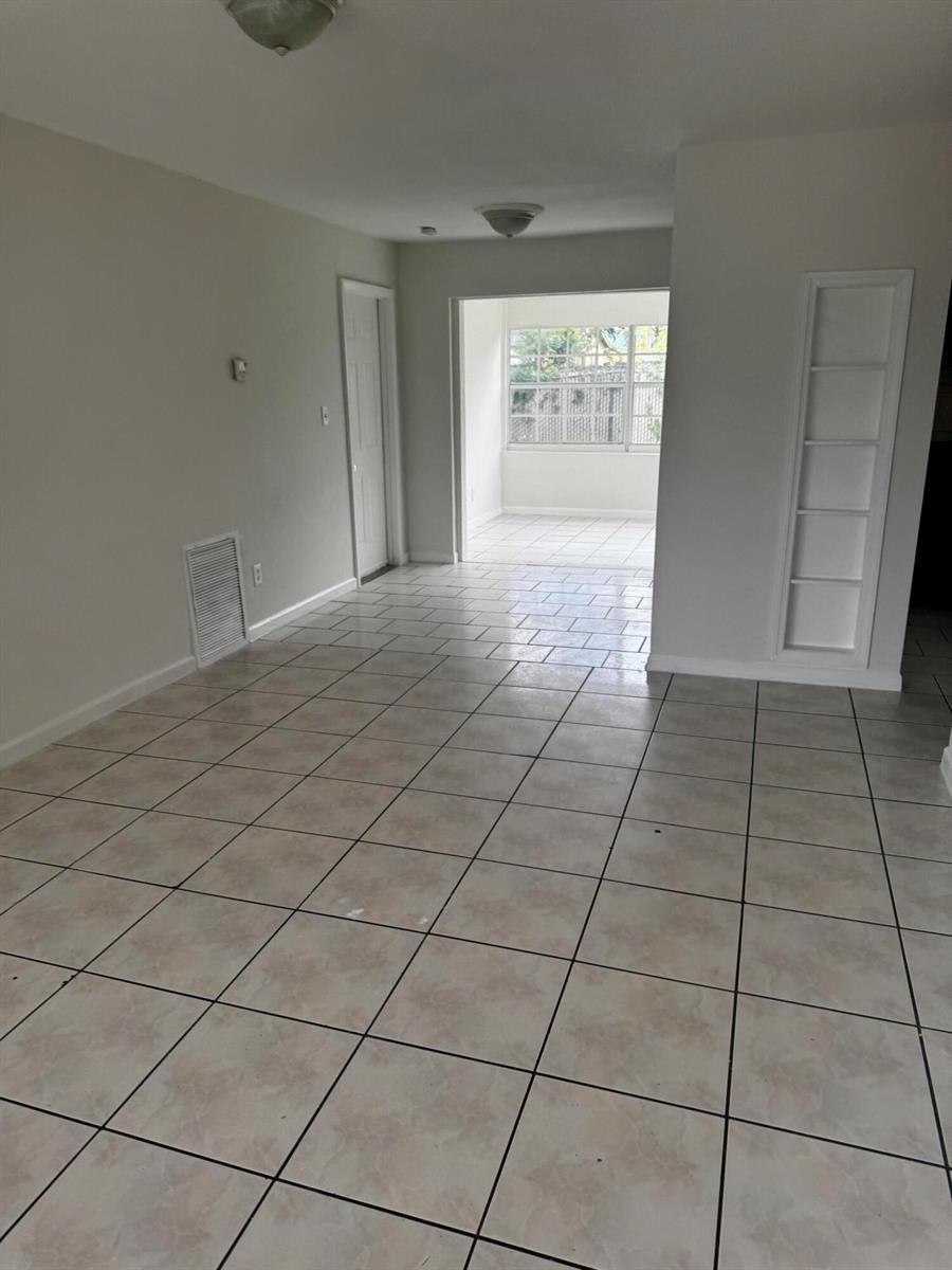 1820 NW 35th Avenue, Lauderhill FL 33311 photo 3