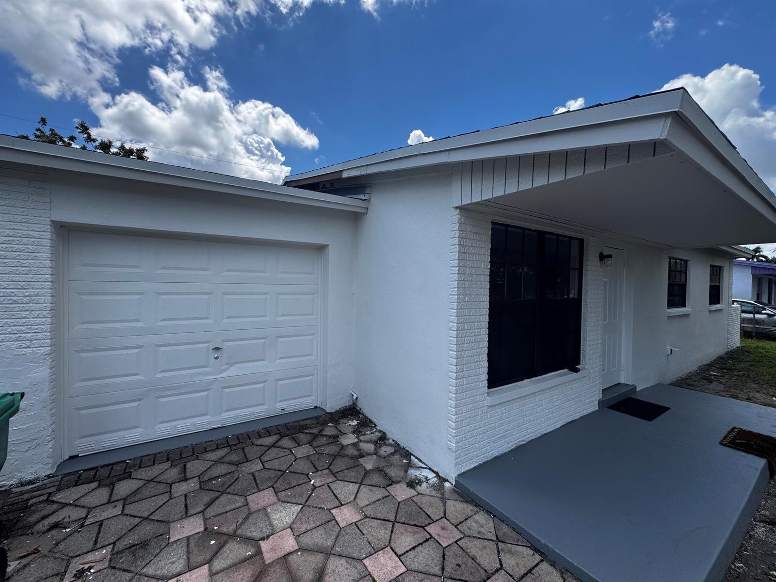 1820 NW 35th Avenue, Lauderhill FL 33311