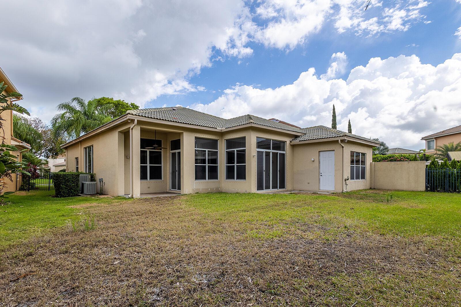 6428 Garden Court, West Palm Beach FL 33411 photo 5