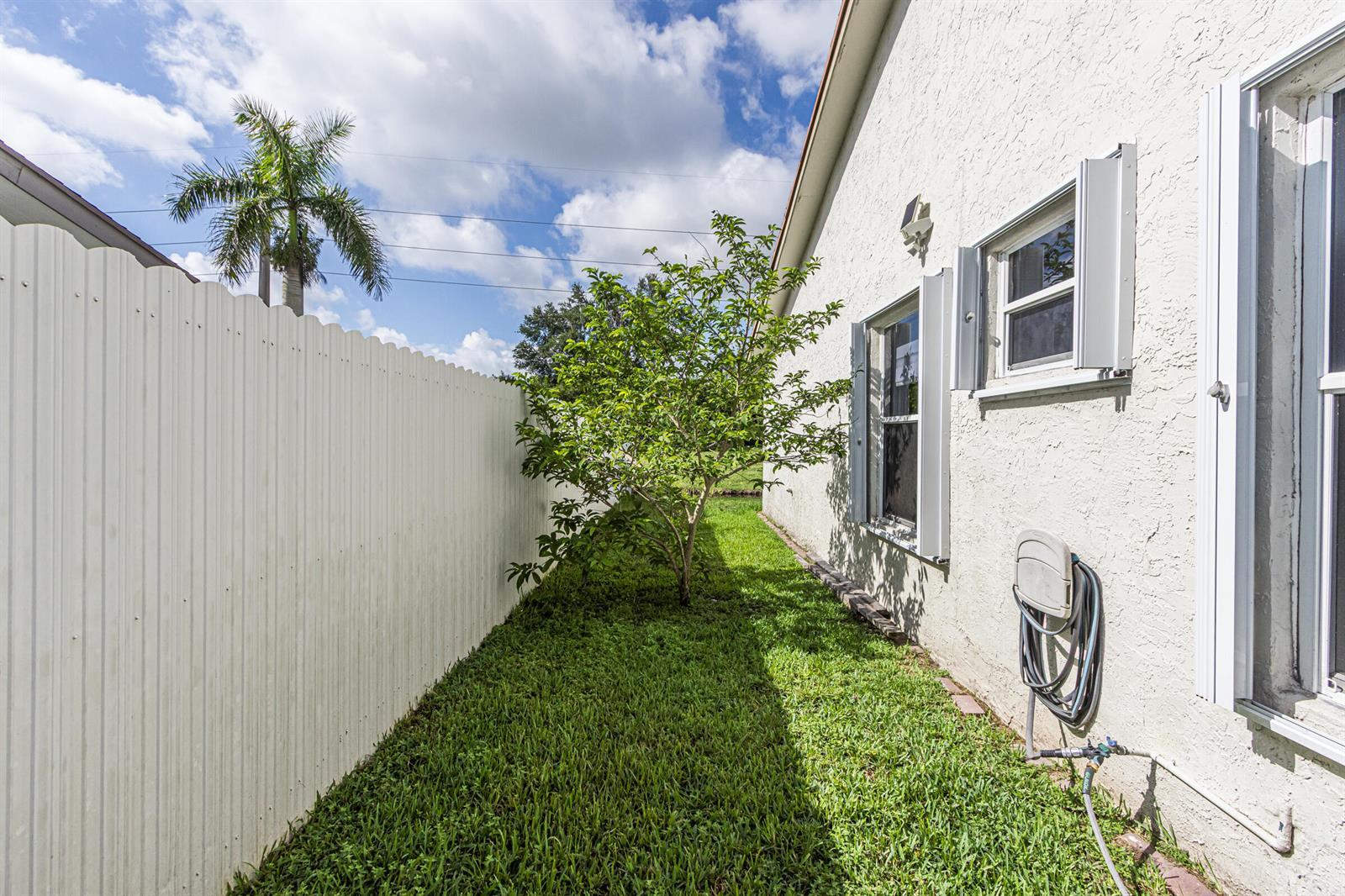 16942 SW 5th Way, Weston FL 33326 photo 4