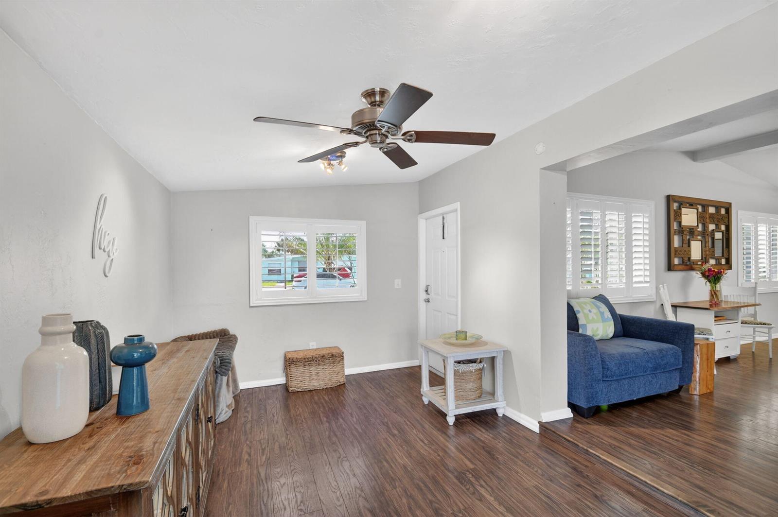 318 Glen Arbor Terrace, Boynton Beach FL 33426 photo 4