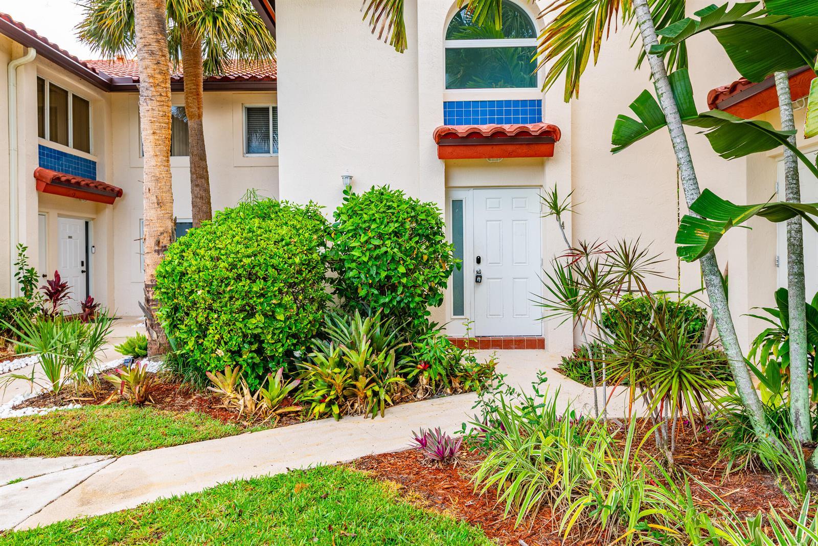 380 NW 67th Street # J204, Boca Raton FL 33487