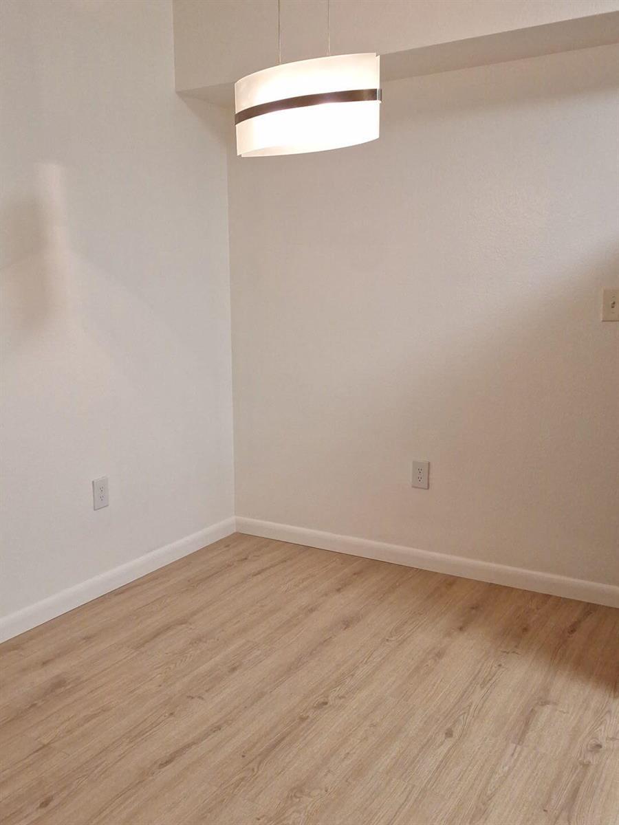 6559 Emerald Dunes Drive # 207, Royal Palm Beach FL 33411 photo 2