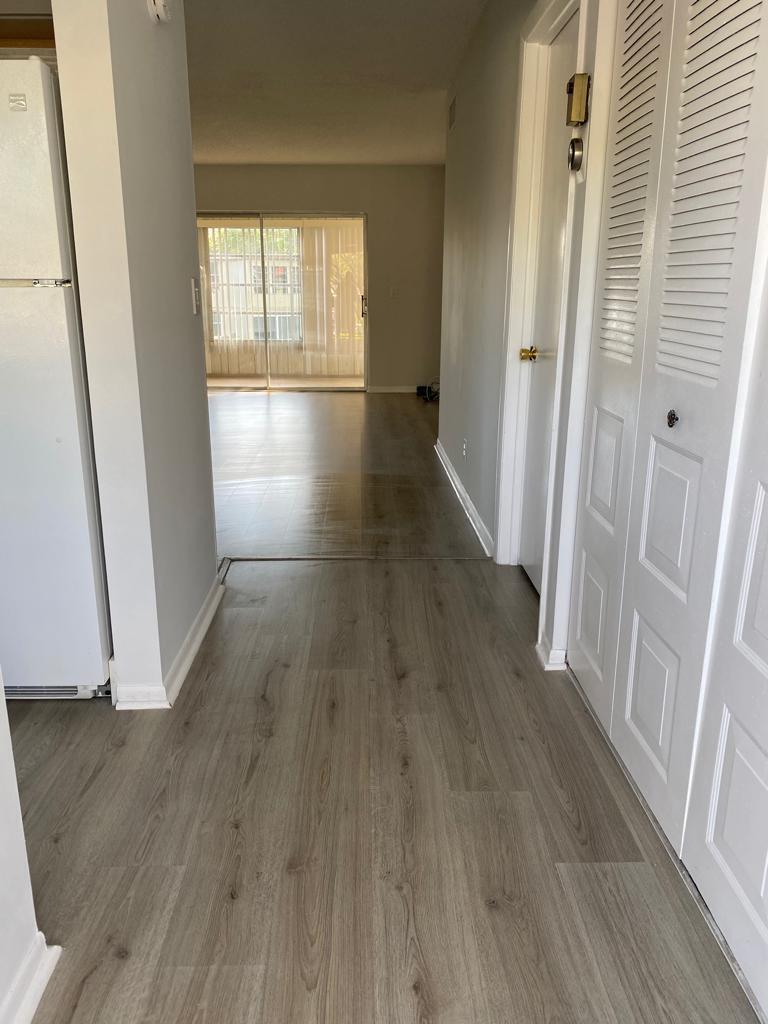 19 Abbey Lane # 206, Delray Beach FL 33446 photo 5