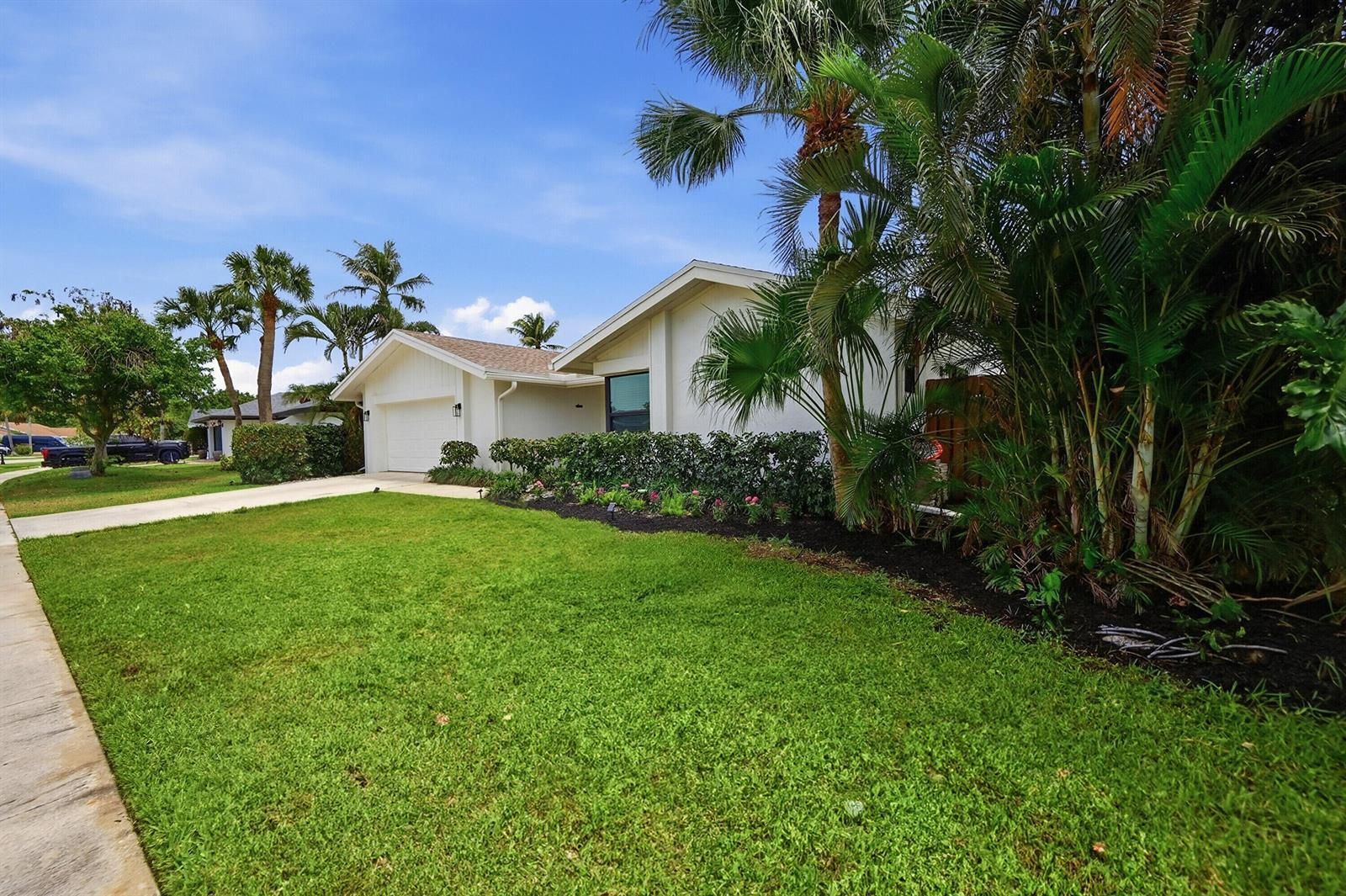 4178 Birchwood Drive, Boca Raton FL 33487 photo 3