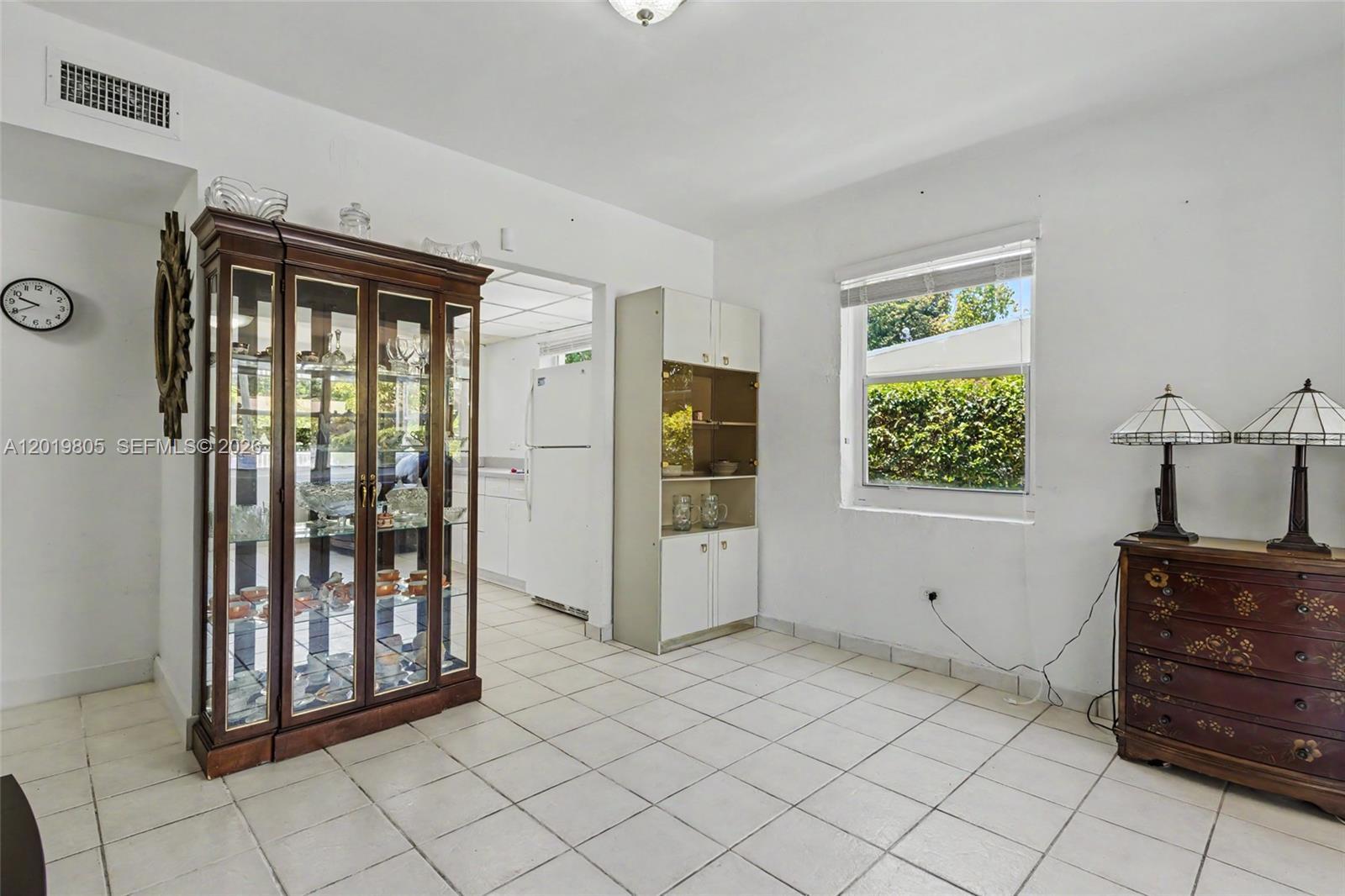 1554 NE 154th Ter, North Miami Beach FL 33162 photo 5