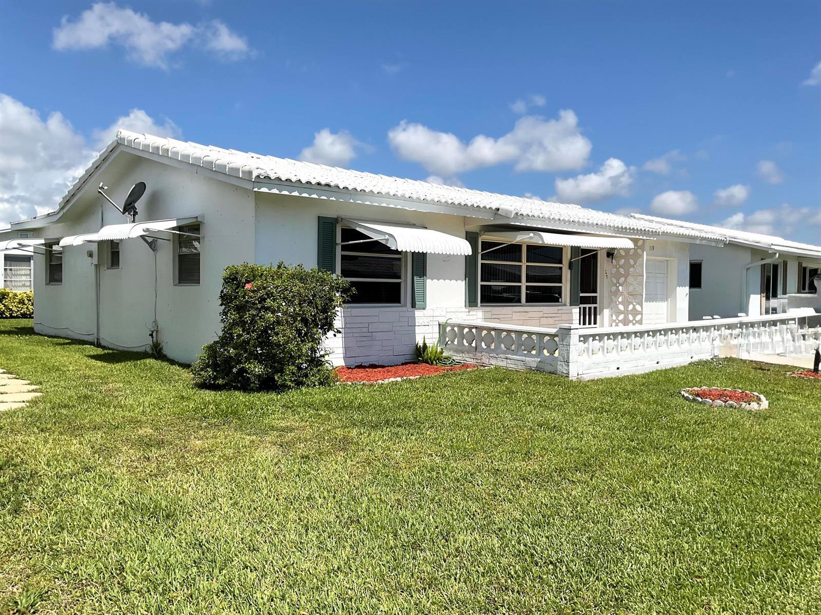 119 SW 10th Court, Boynton Beach FL 33426
