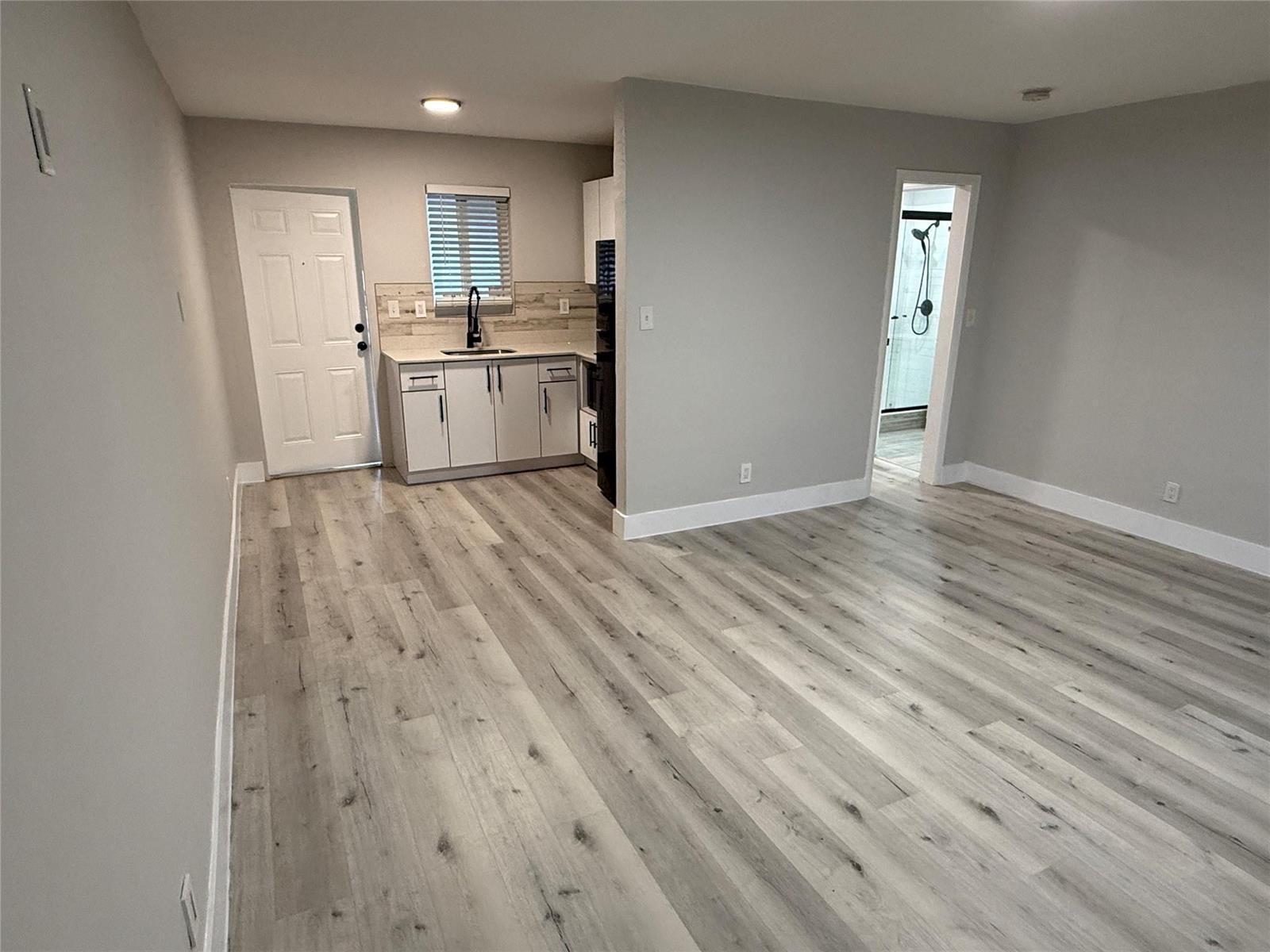 720 NE 7th Street # 2a, Hallandale Beach FL 33009 photo 2