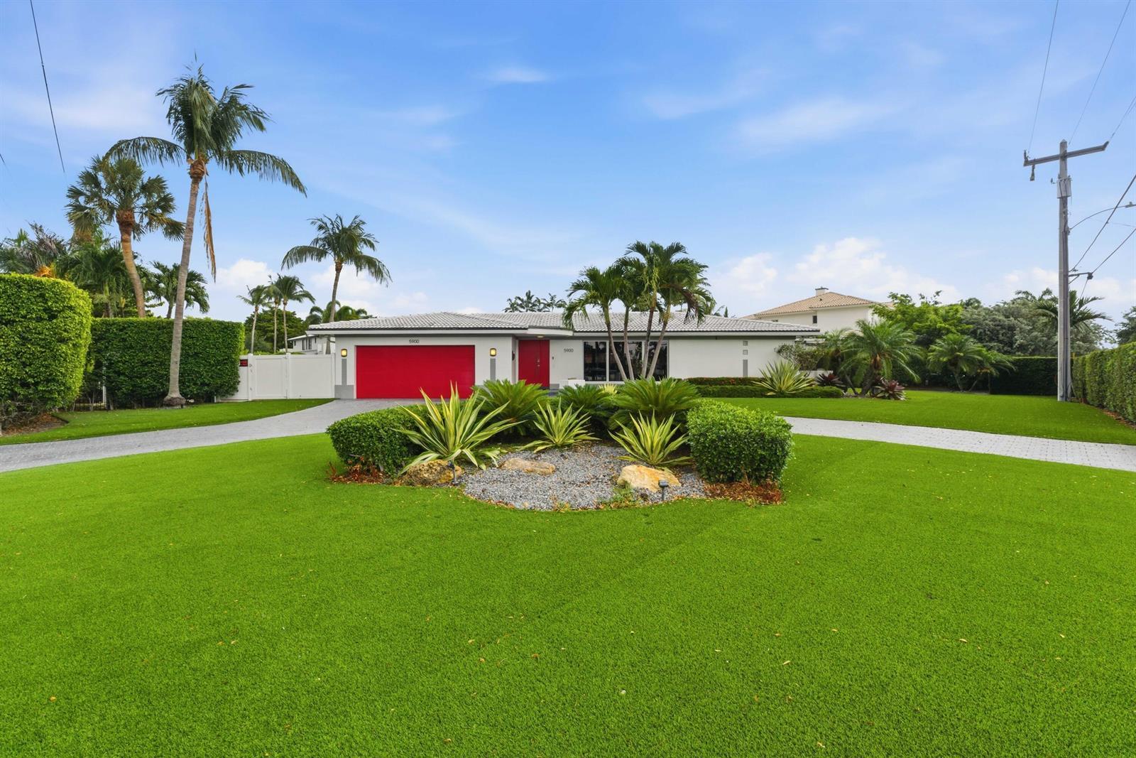 5900 Bayview Drive, Fort Lauderdale FL 33308 photo 3