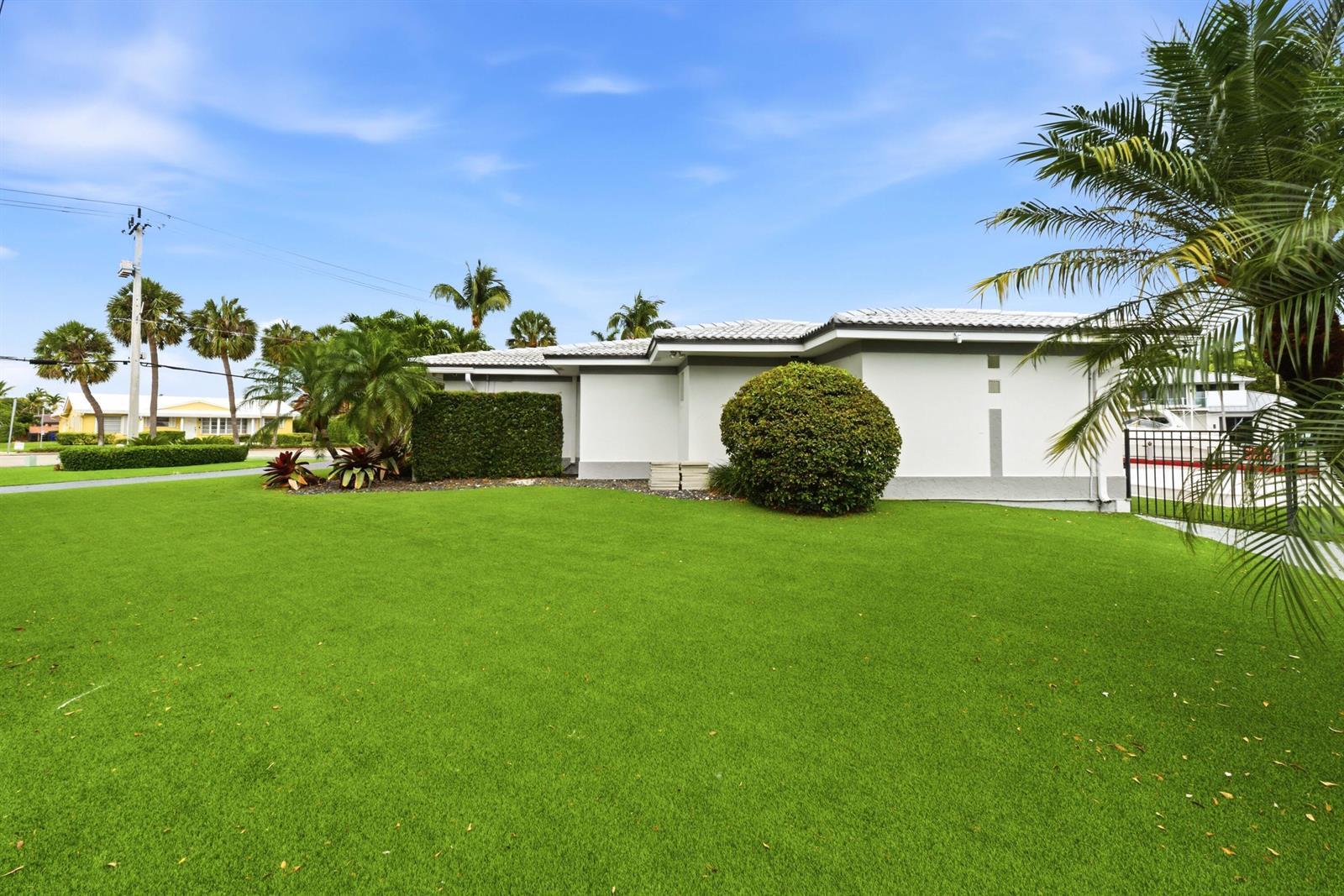 5900 Bayview Drive, Fort Lauderdale FL 33308 photo 5