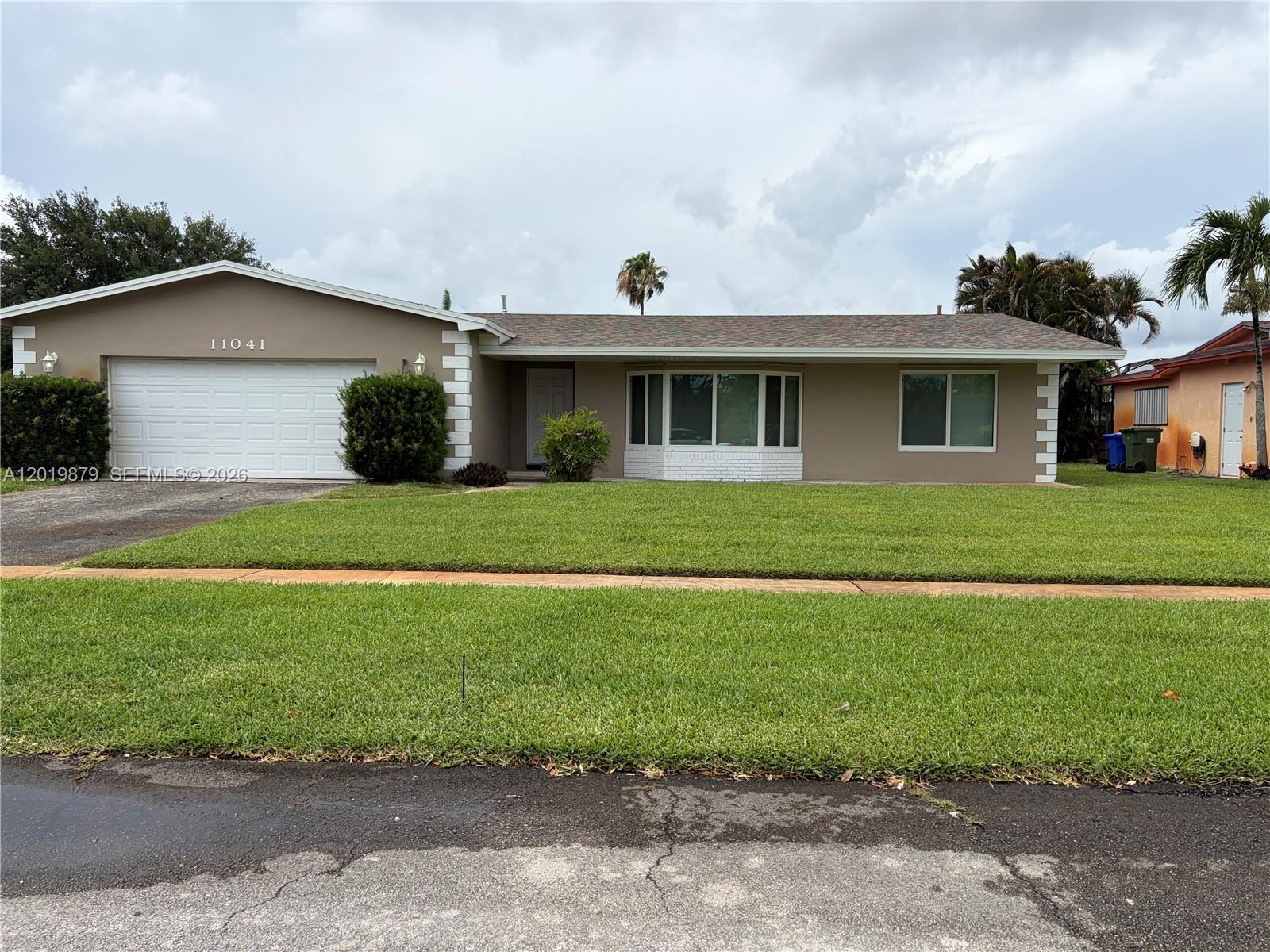 11041 NW 15th Ct, Pembroke Pines FL 33026
