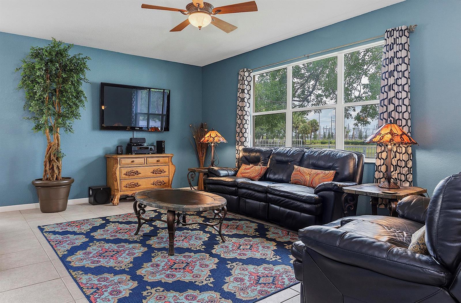 217 Berenger Walk, Royal Palm Beach FL 33414 photo 3