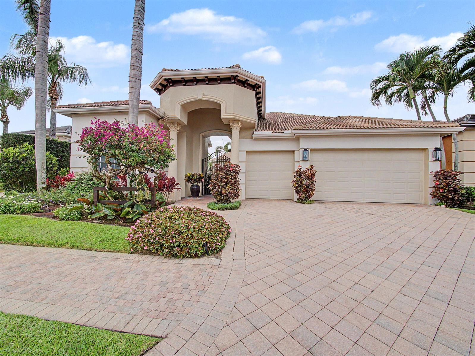 127 Vintageisle Lane, Palm Beach Gardens FL 33418 photo 2