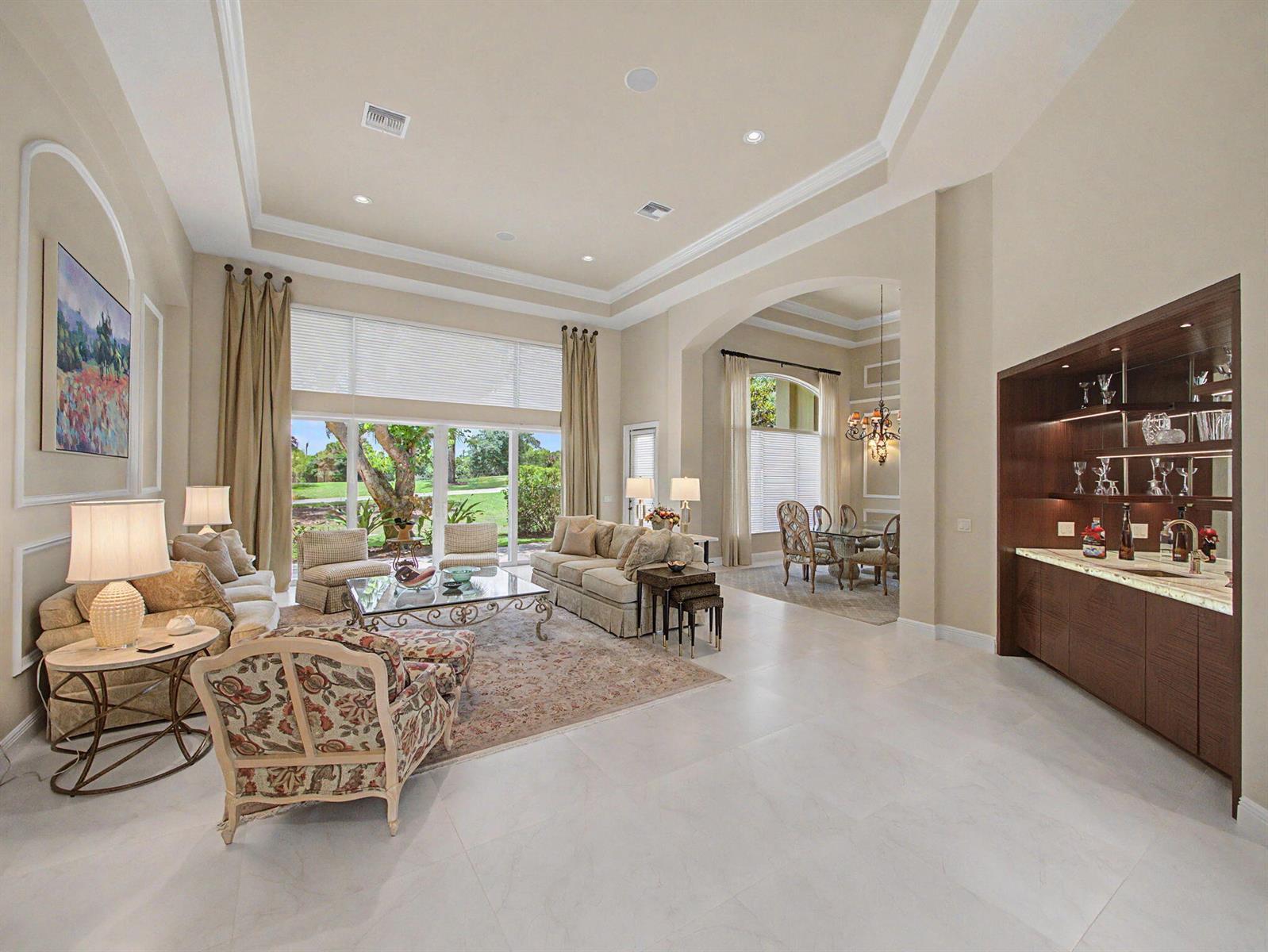 127 Vintageisle Lane, Palm Beach Gardens FL 33418 photo 4