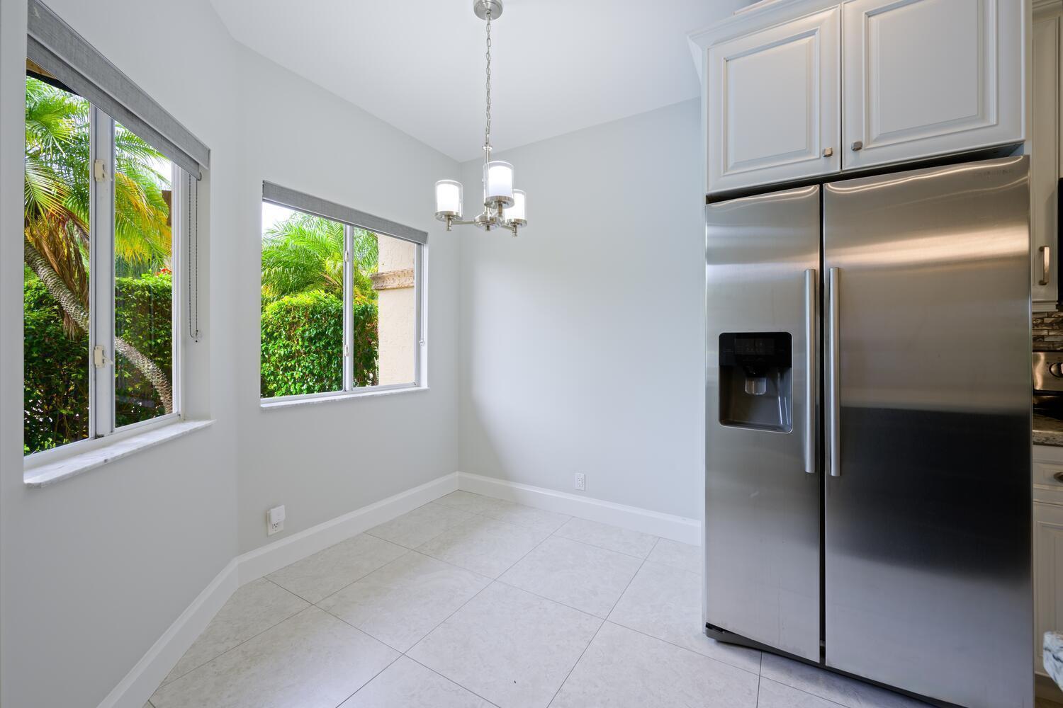6817 Via Regina, Boca Raton FL 33433 photo 4