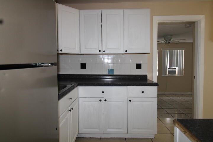 1561 W 11th Street, Riviera Beach FL 33404 photo 3