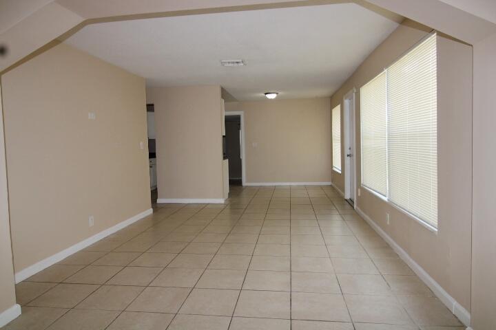 1561 W 11th Street, Riviera Beach FL 33404 photo 5
