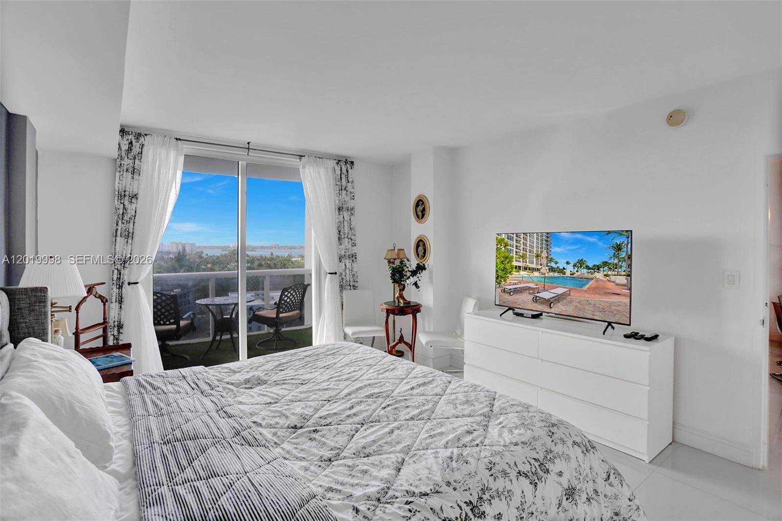 10275 Collins Ave # 829, Bal Harbour FL 33154 photo 5
