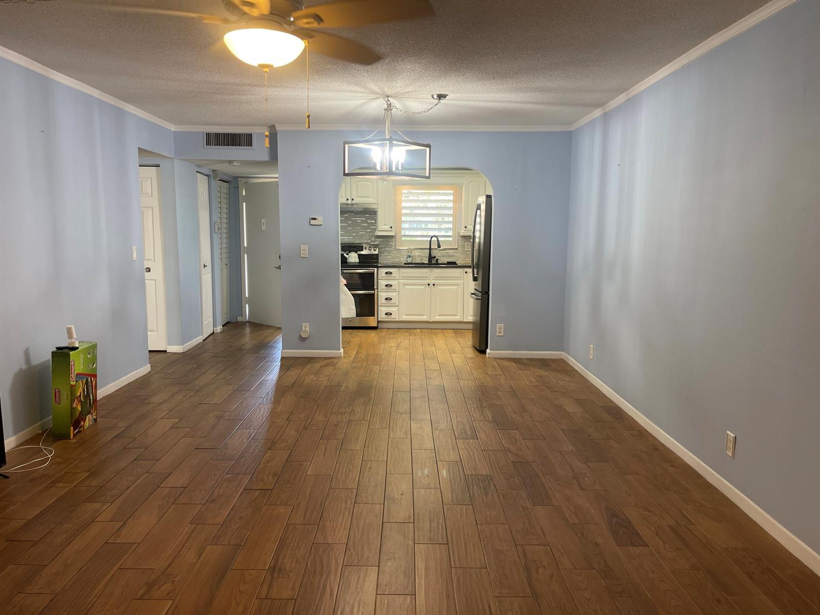 752 Lori Drive # 223, Palm Springs FL 33461 photo 4