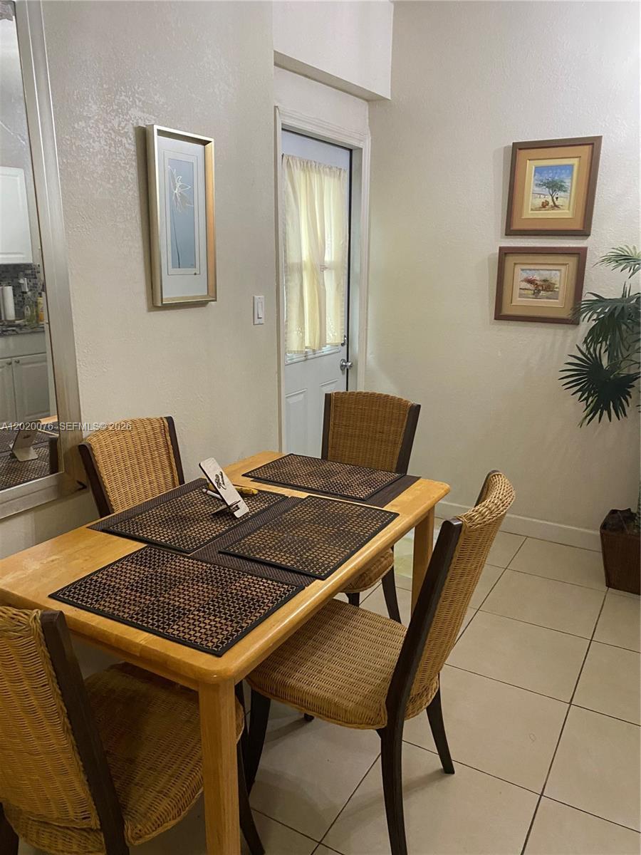14675 SW 22nd St # 14675, Miami FL 33175 photo 2