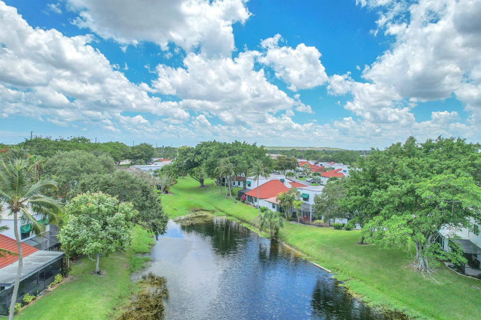 341 NW 36th Avenue, Deerfield Beach FL 33442 photo 4