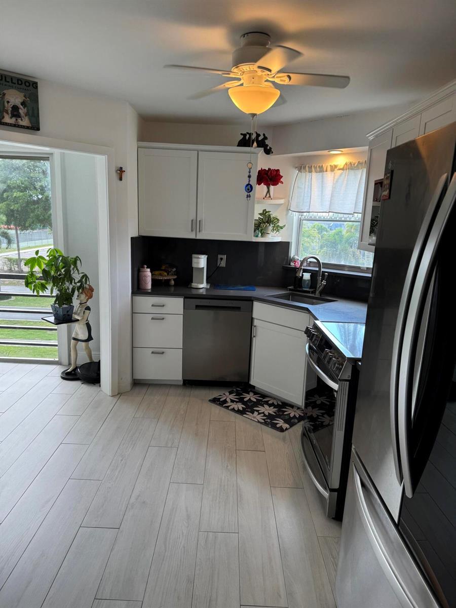 3590 Via # 312, Lake Worth FL 33467 photo 3