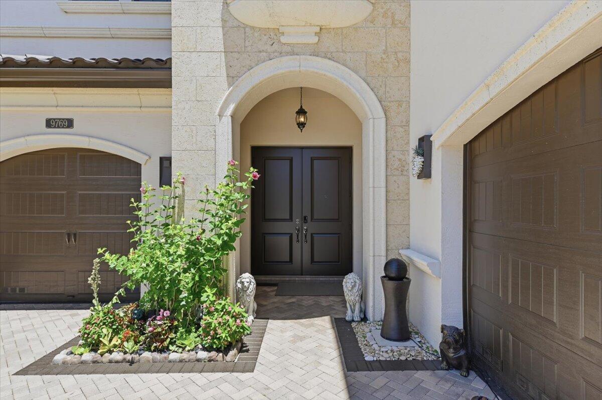 9769 Bozzano Drive, Delray Beach FL 33446 photo 3