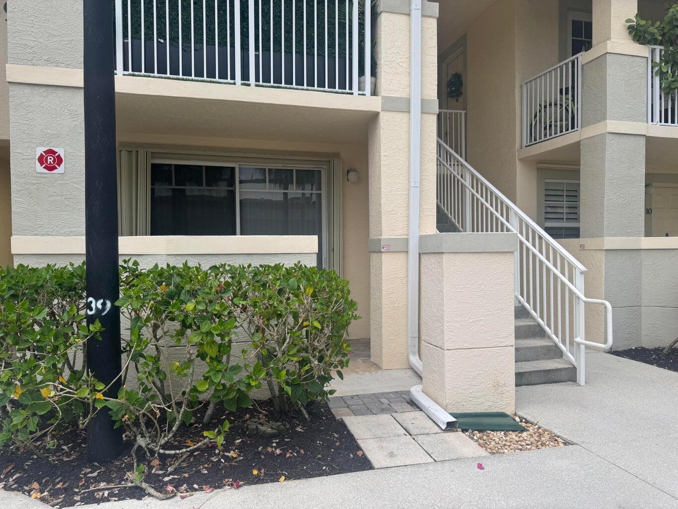 1139 Town Center Drive # 11, Jupiter FL 33458