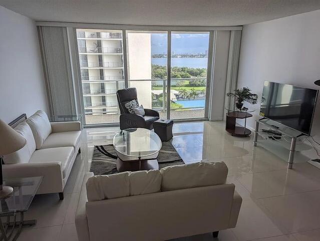5440 N Ocean Drive # 705, Singer Island FL 33404 photo 5