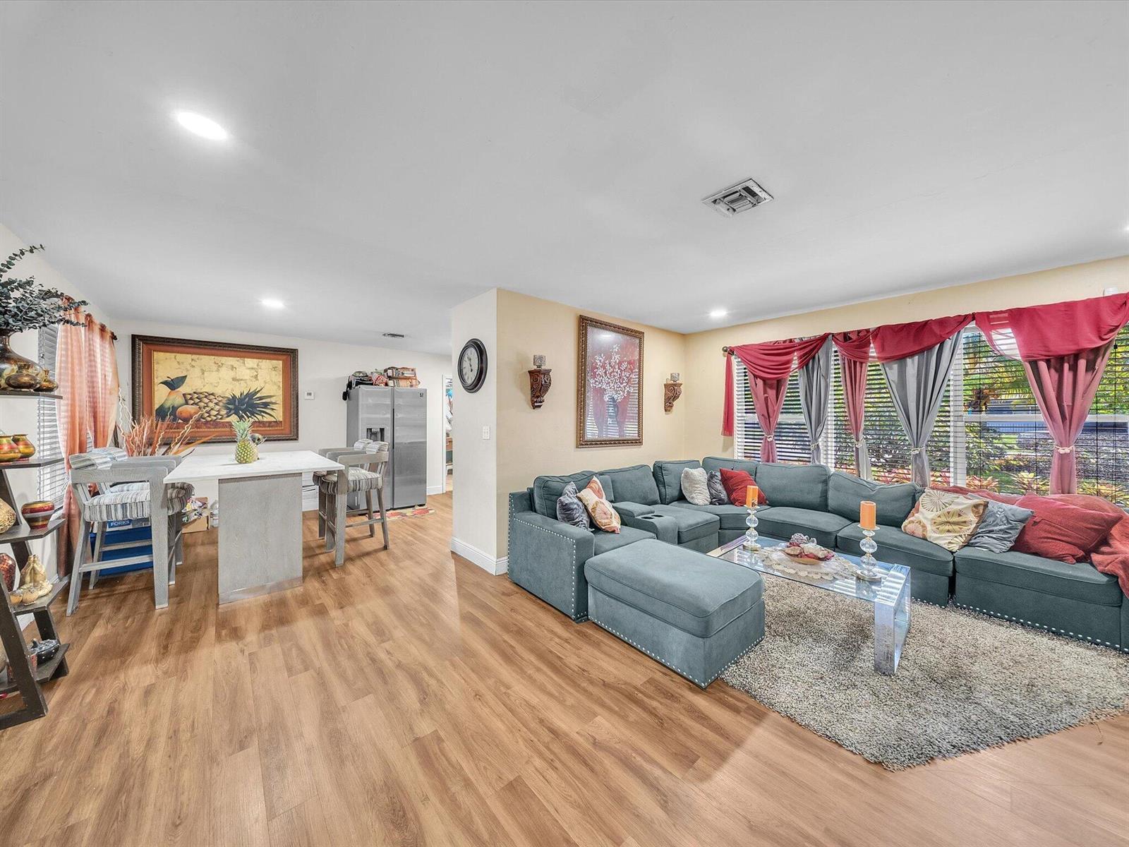 721 SW 38th Avenue, Fort Lauderdale FL 33312 photo 2